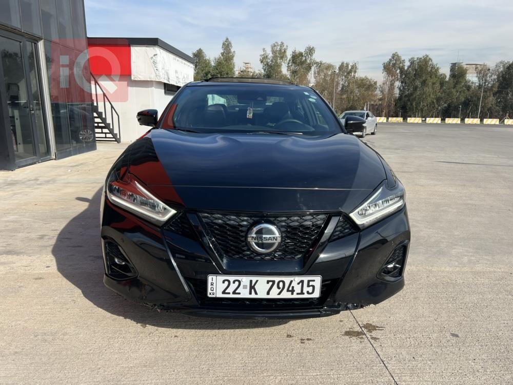 Nissan Maxima